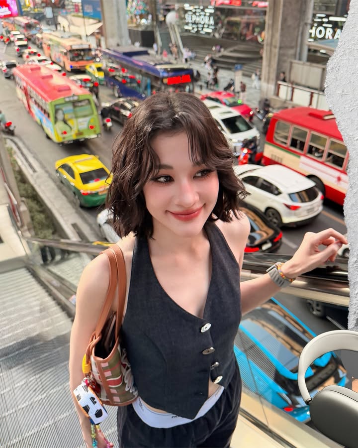 ส้ม - มารี เออเจนี เลอเลย์