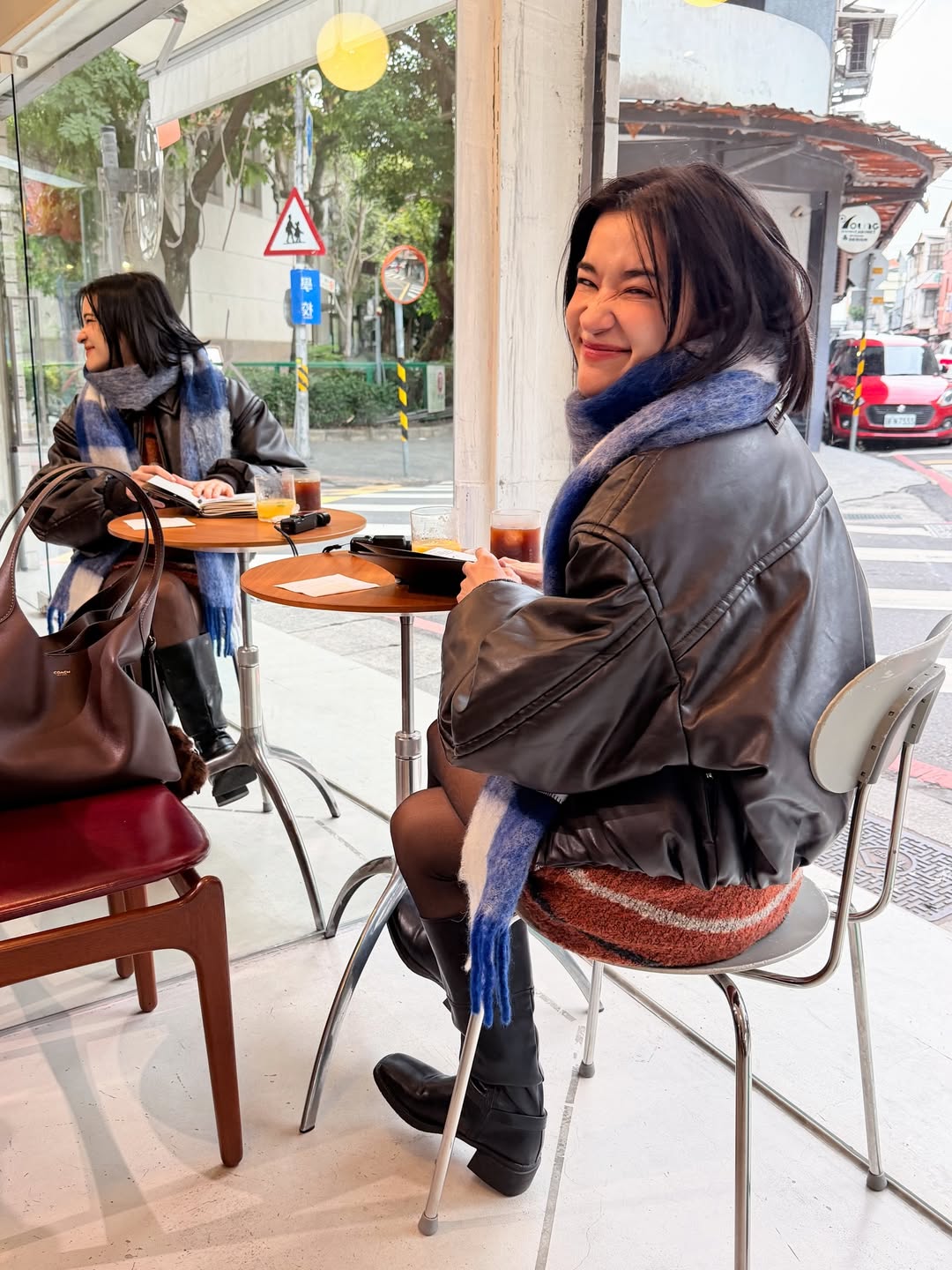 ส้ม - มารี เออเจนี เลอเลย์