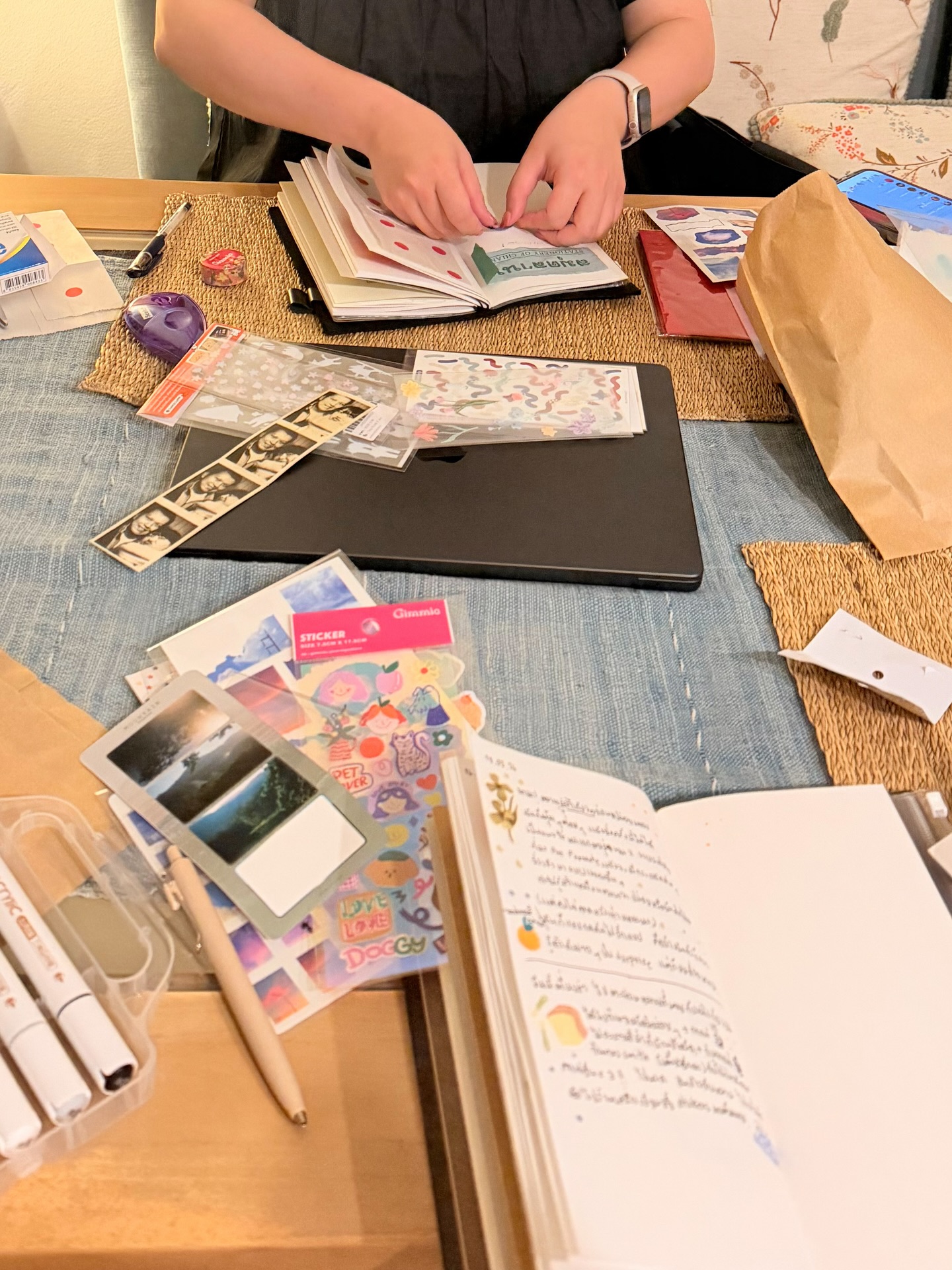 ส้ม - มารี เออเจนี เลอเลย์