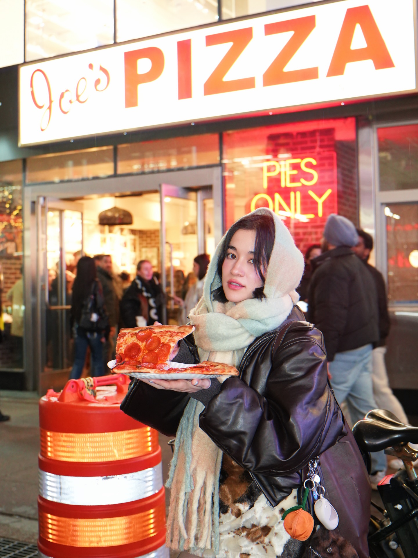 ส้ม - มารี เออเจนี เลอเลย์