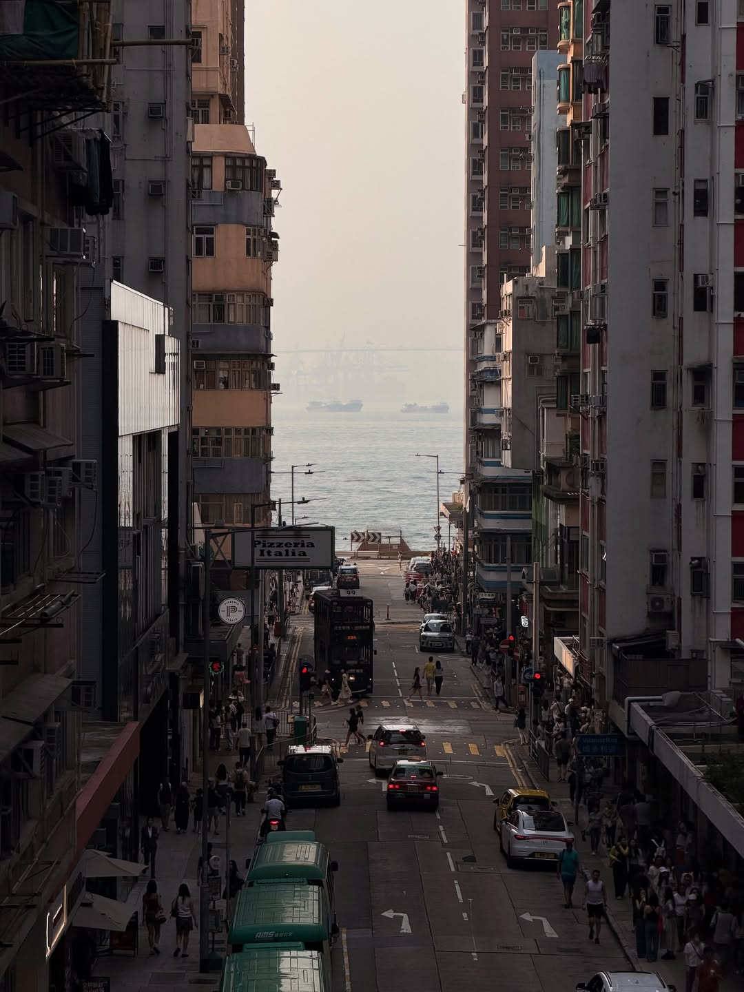 ส้ม - มารี เออเจนี เลอเลย์