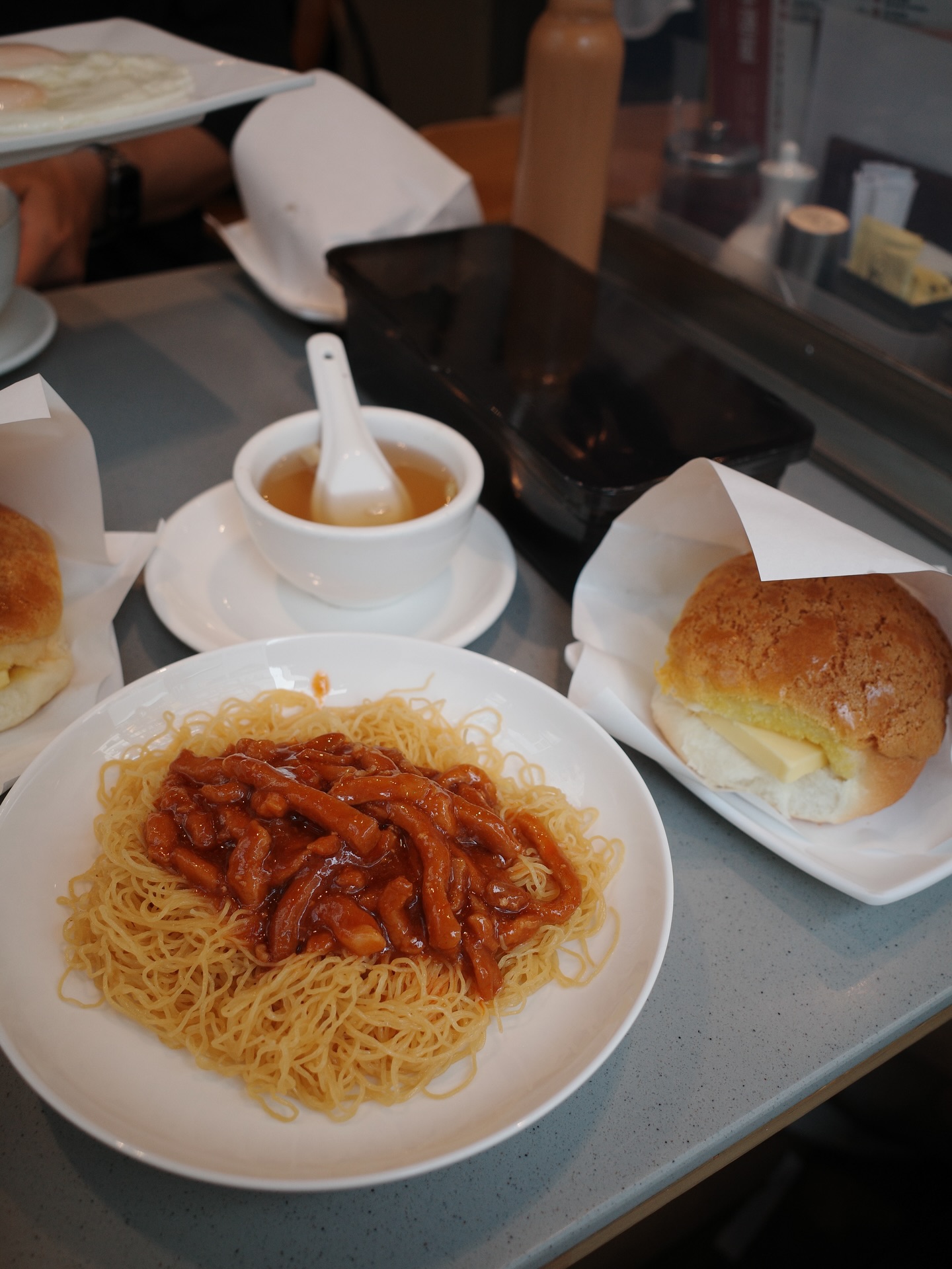 ส้ม - มารี เออเจนี เลอเลย์