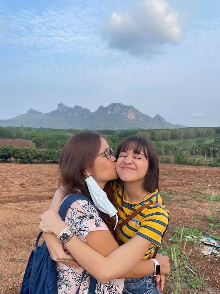 ส้ม - มารี เออเจนี เลอเลย์