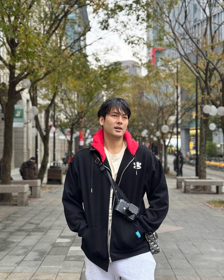 บอมบ์ - ธนิน มนูญศิลป์