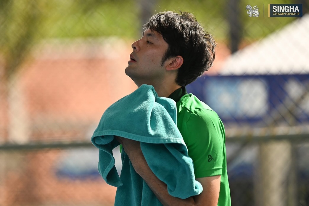บอมบ์ - ธนิน มนูญศิลป์