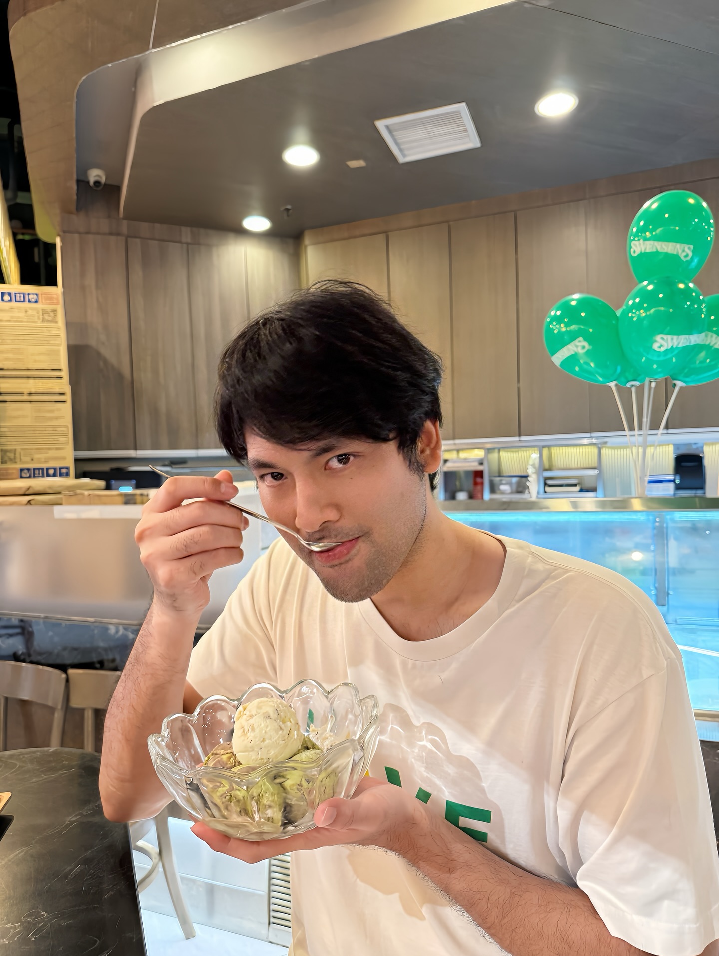 บอมบ์ - ธนิน มนูญศิลป์