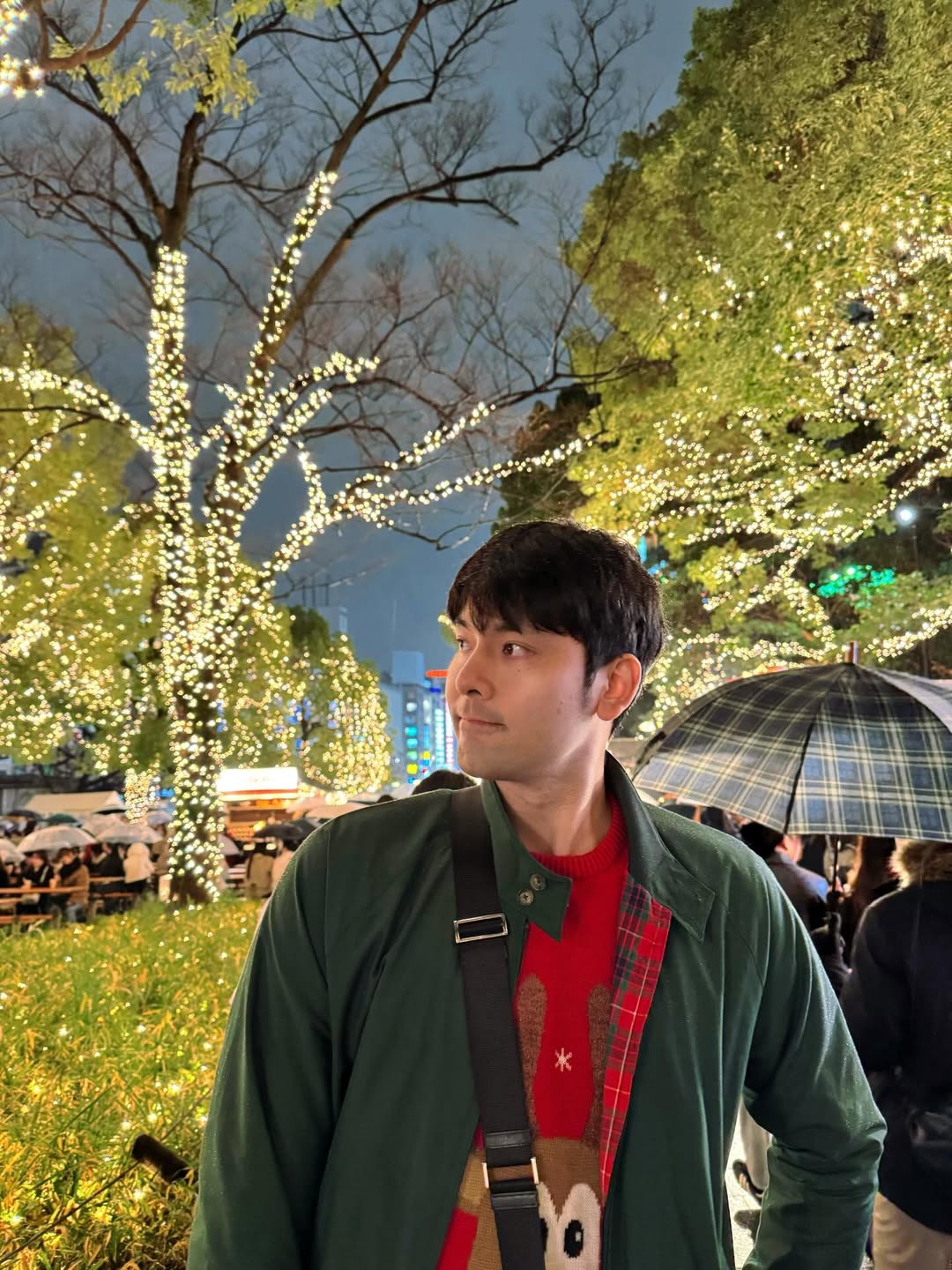 บอมบ์ - ธนิน มนูญศิลป์