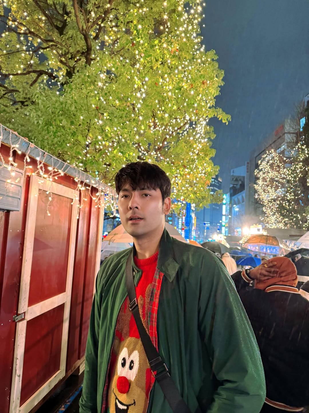 บอมบ์ - ธนิน มนูญศิลป์