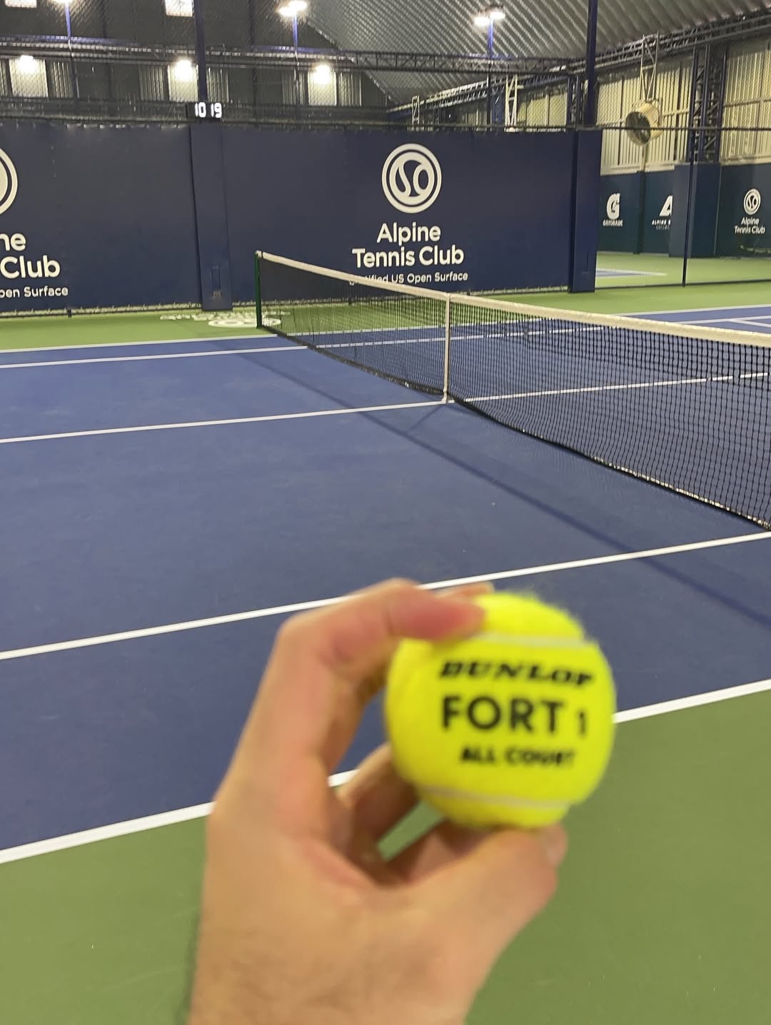 บอมบ์ - ธนิน มนูญศิลป์