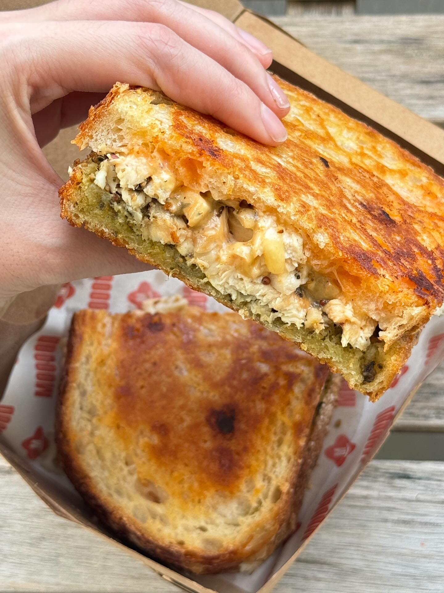 ฟรัง - นรีกุล เกตุประภากร