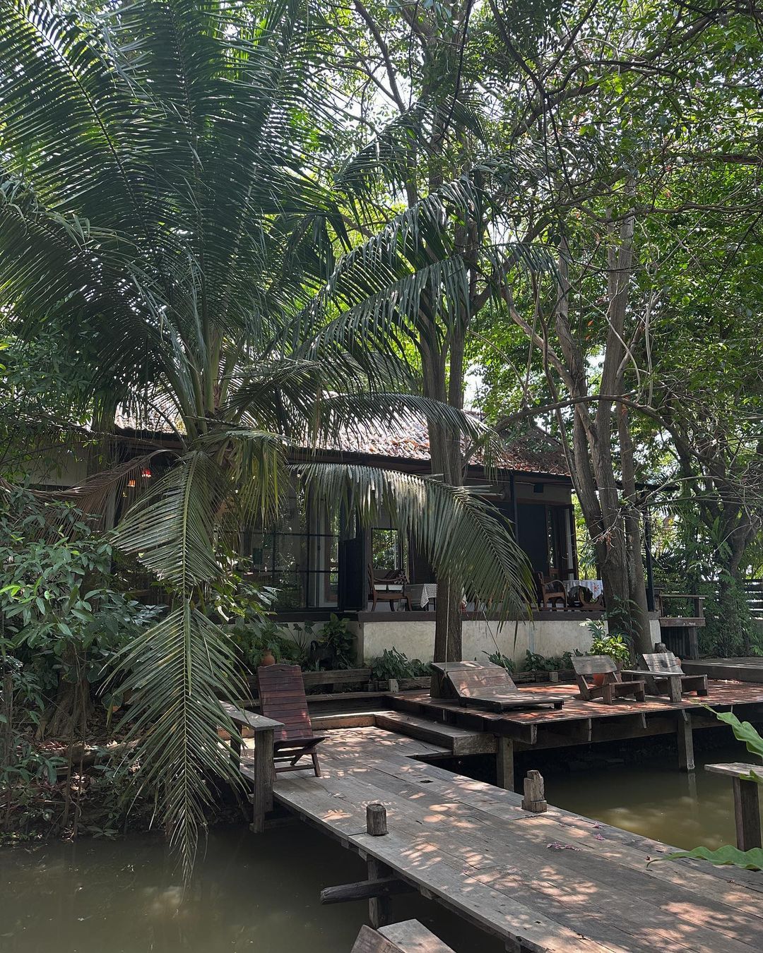 อาย - กมลเนตร เรืองศรี