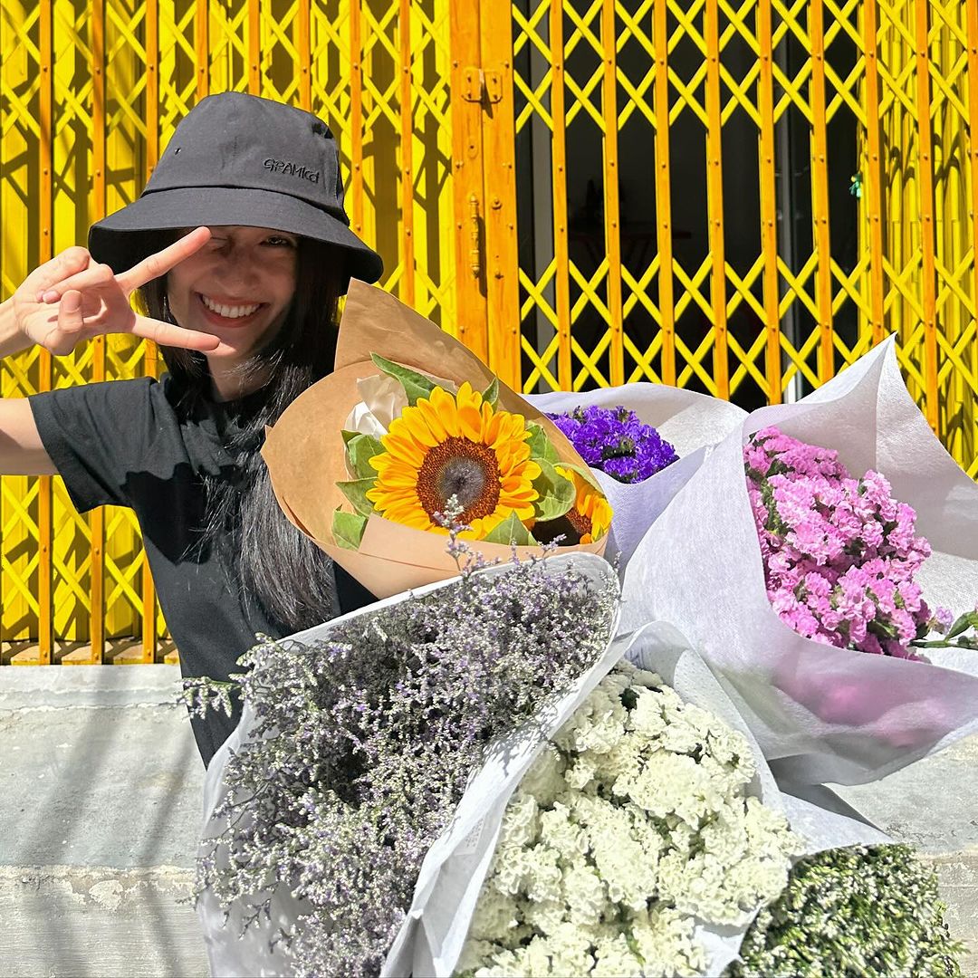 อาย - กมลเนตร เรืองศรี