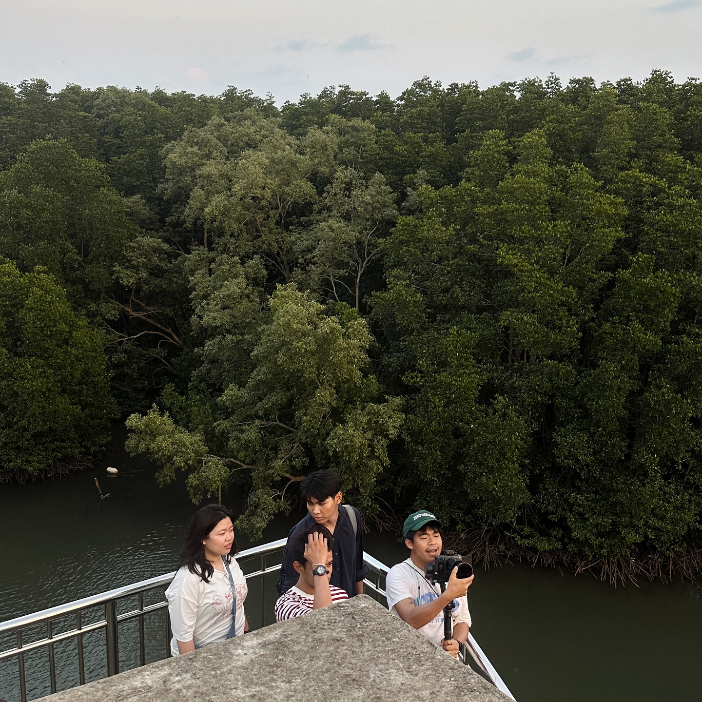 อาย - กมลเนตร เรืองศรี