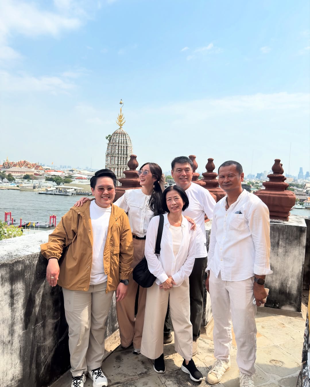 อาย - กมลเนตร เรืองศรี