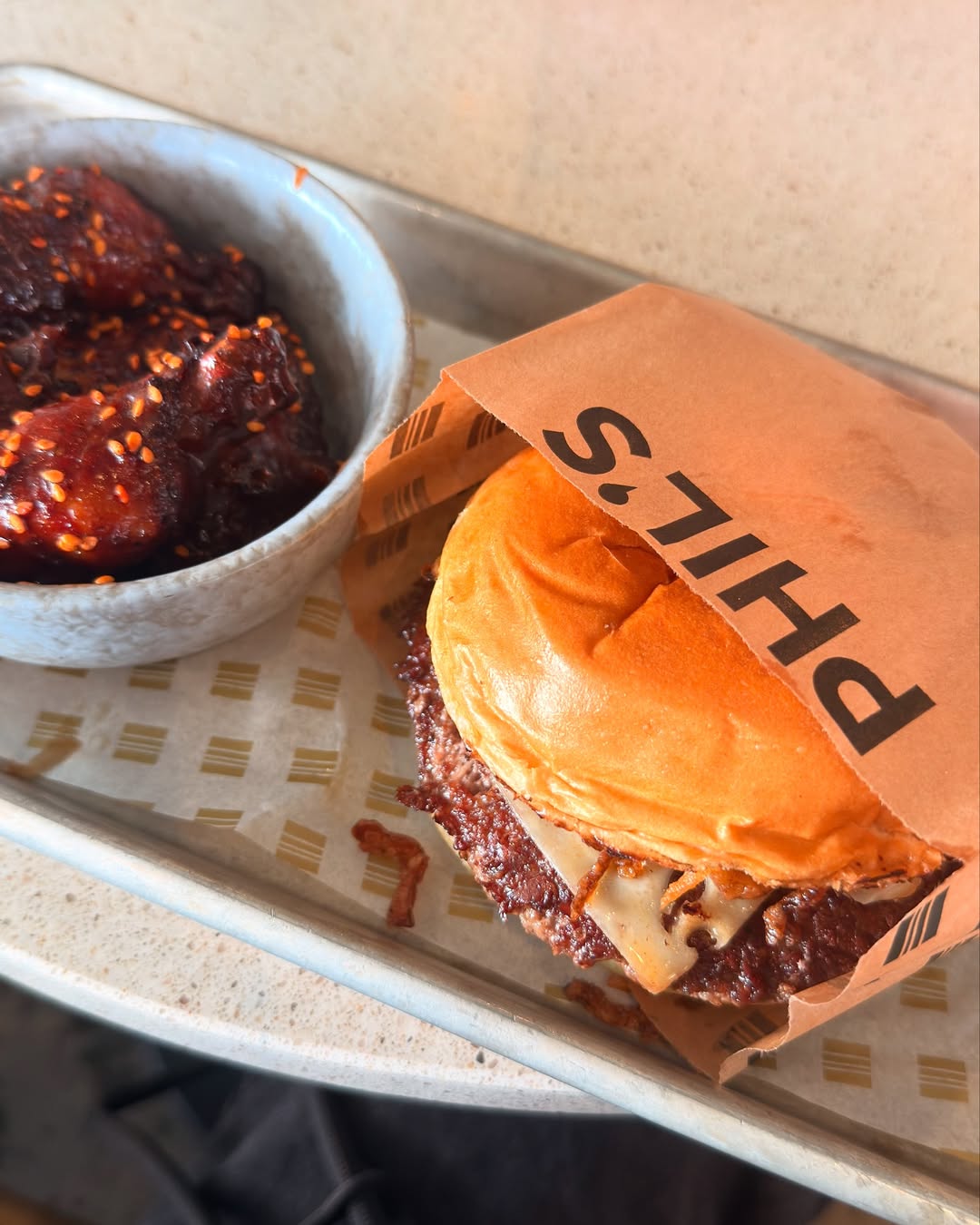 อาย - กมลเนตร เรืองศรี