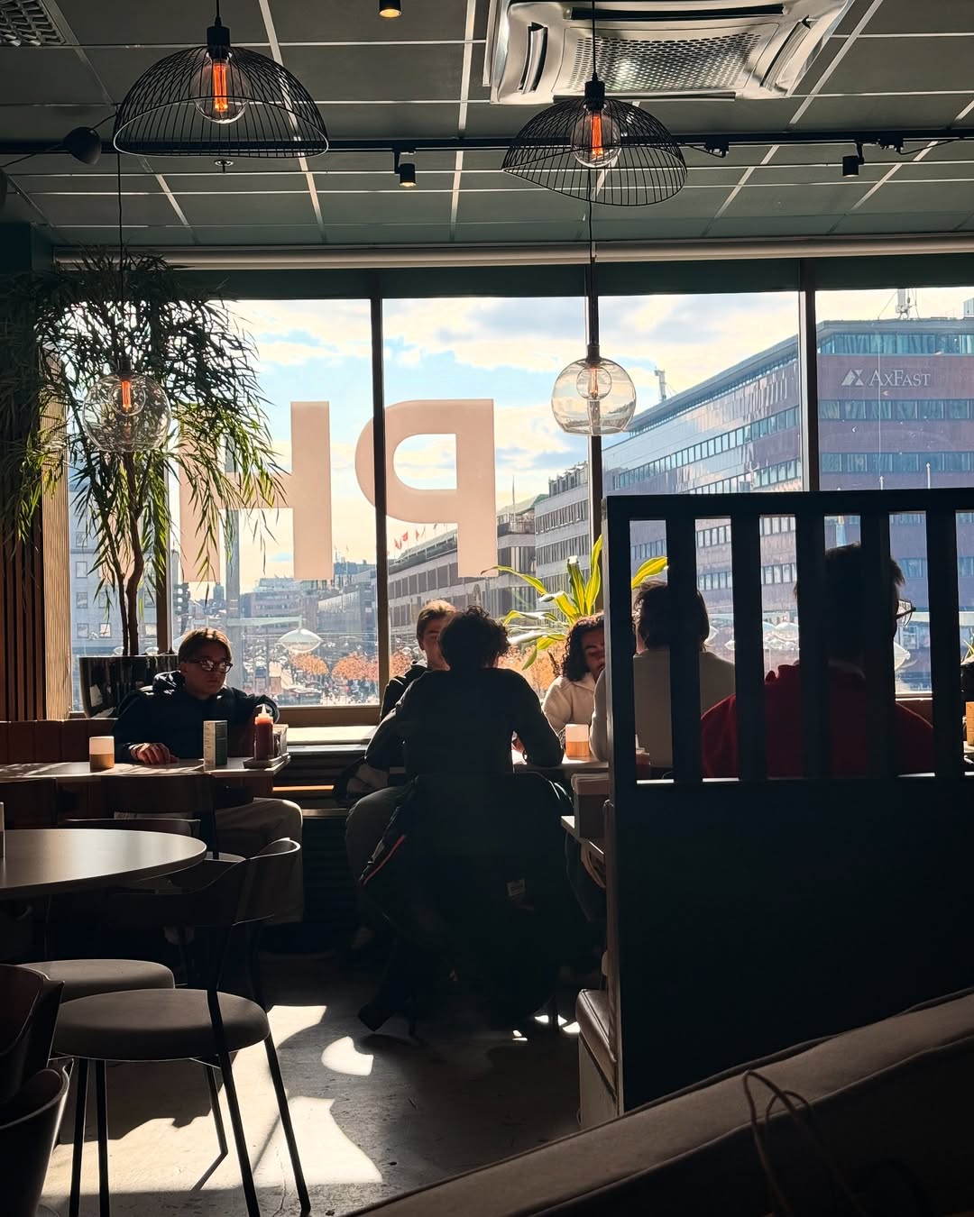 อาย - กมลเนตร เรืองศรี