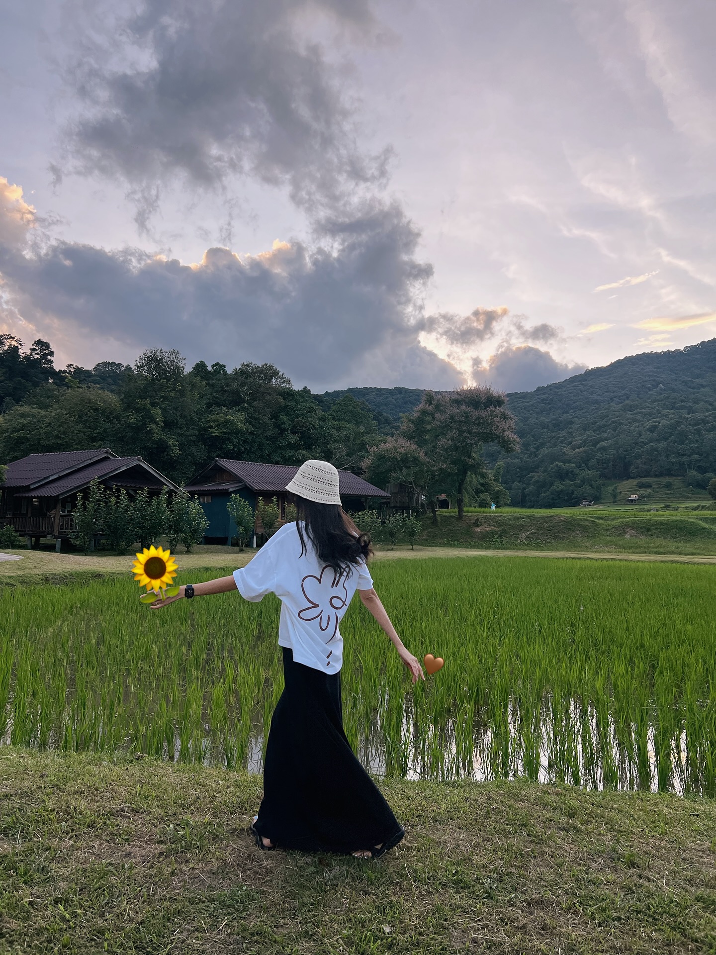 อาย - กมลเนตร เรืองศรี
