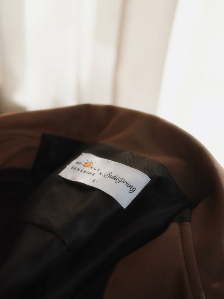 อาย - กมลเนตร เรืองศรี