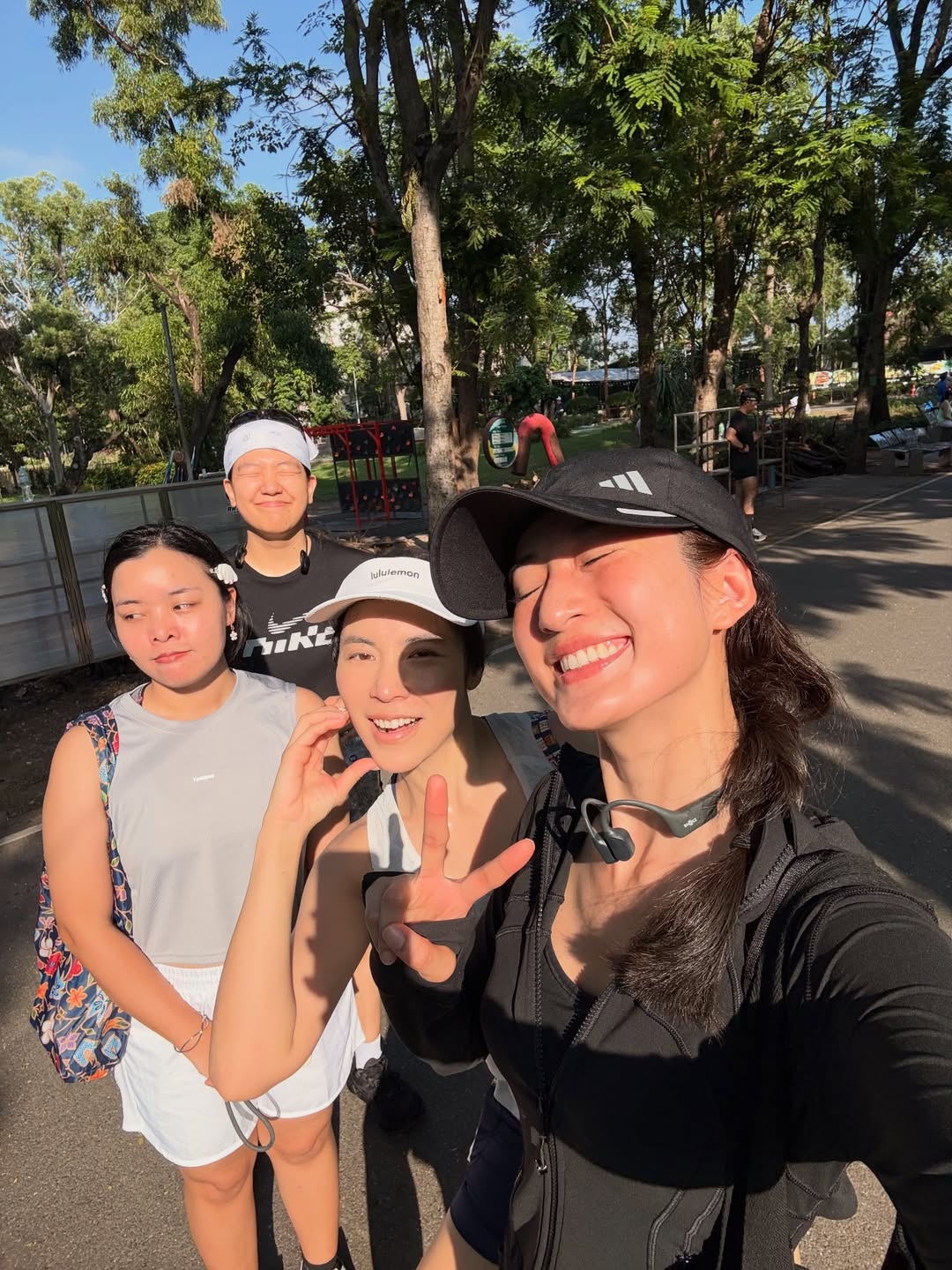 อาย - กมลเนตร เรืองศรี