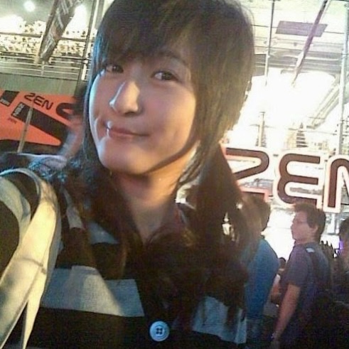 อาย - กมลเนตร เรืองศรี