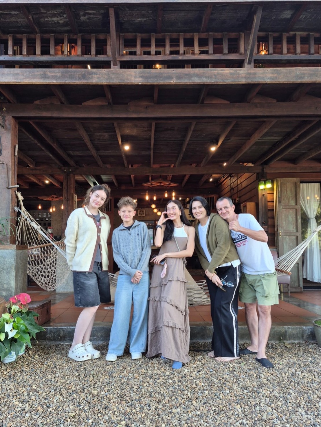 อาย - กมลเนตร เรืองศรี