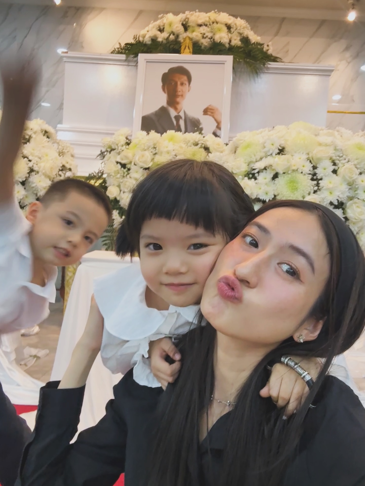 อาย - กมลเนตร เรืองศรี