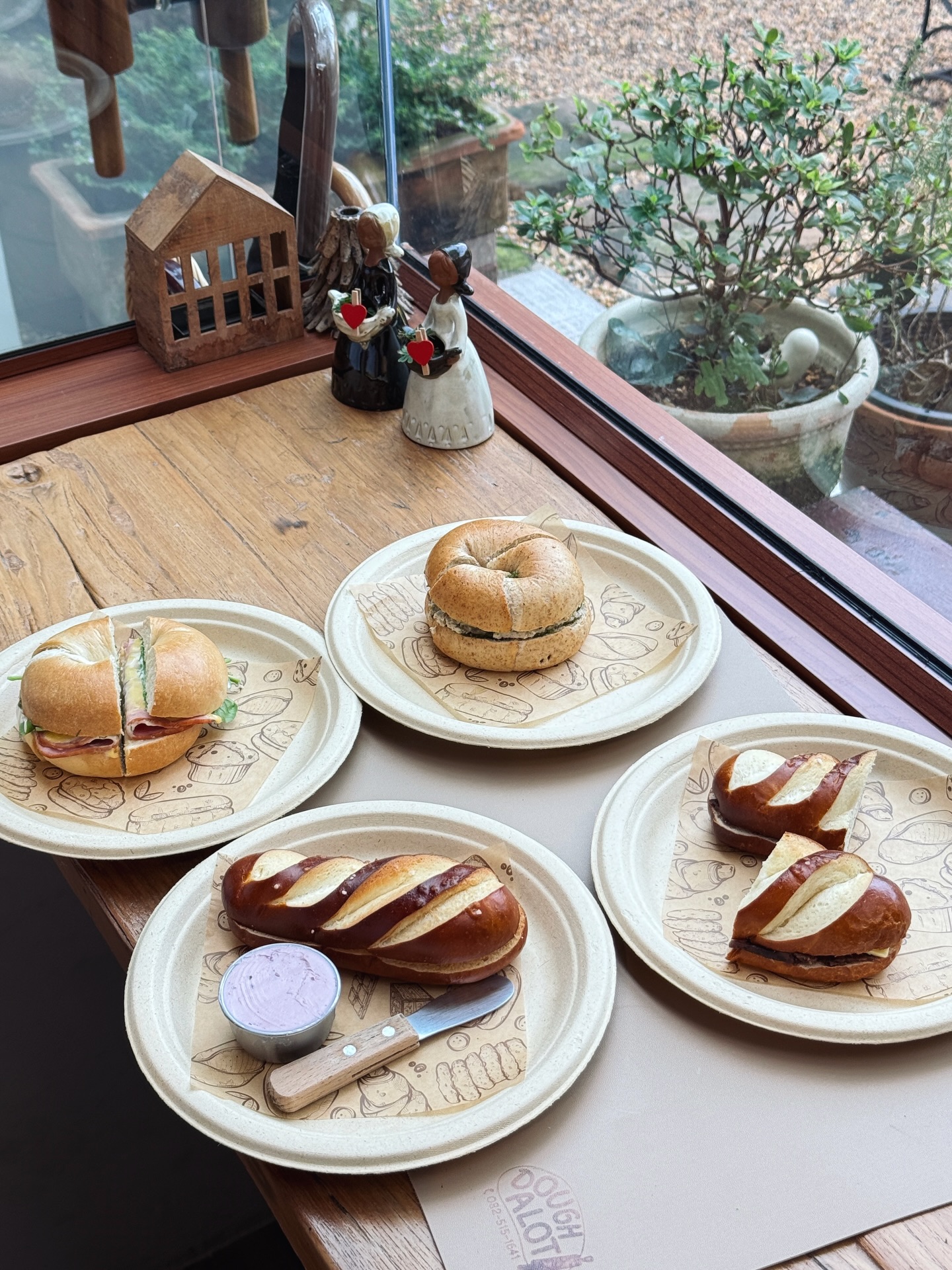 อาย - กมลเนตร เรืองศรี