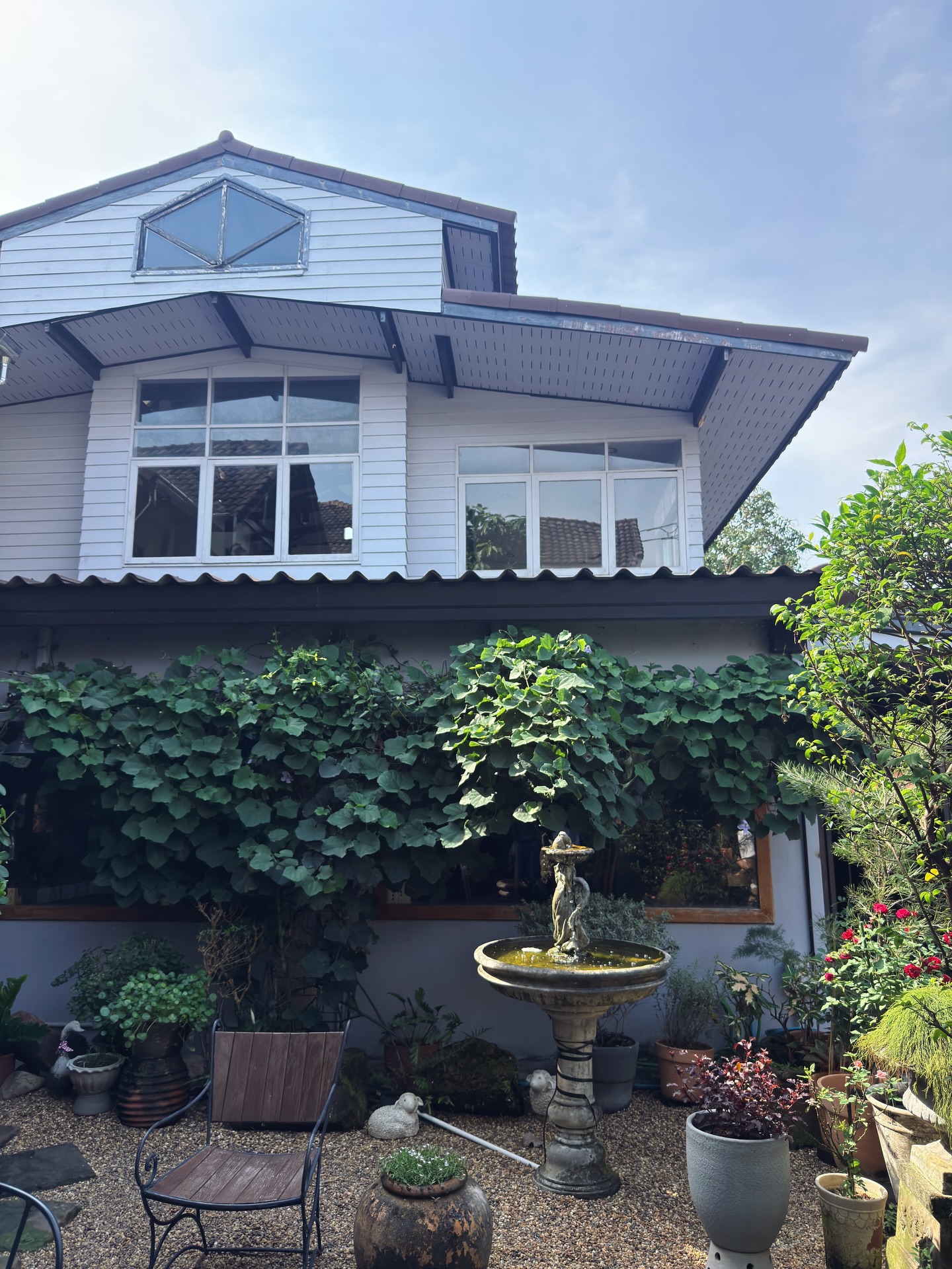 อาย - กมลเนตร เรืองศรี