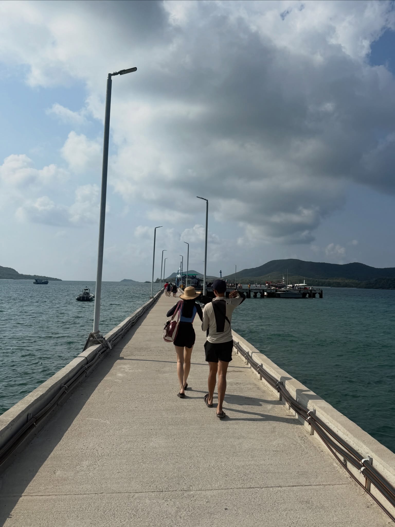 อาย - กมลเนตร เรืองศรี