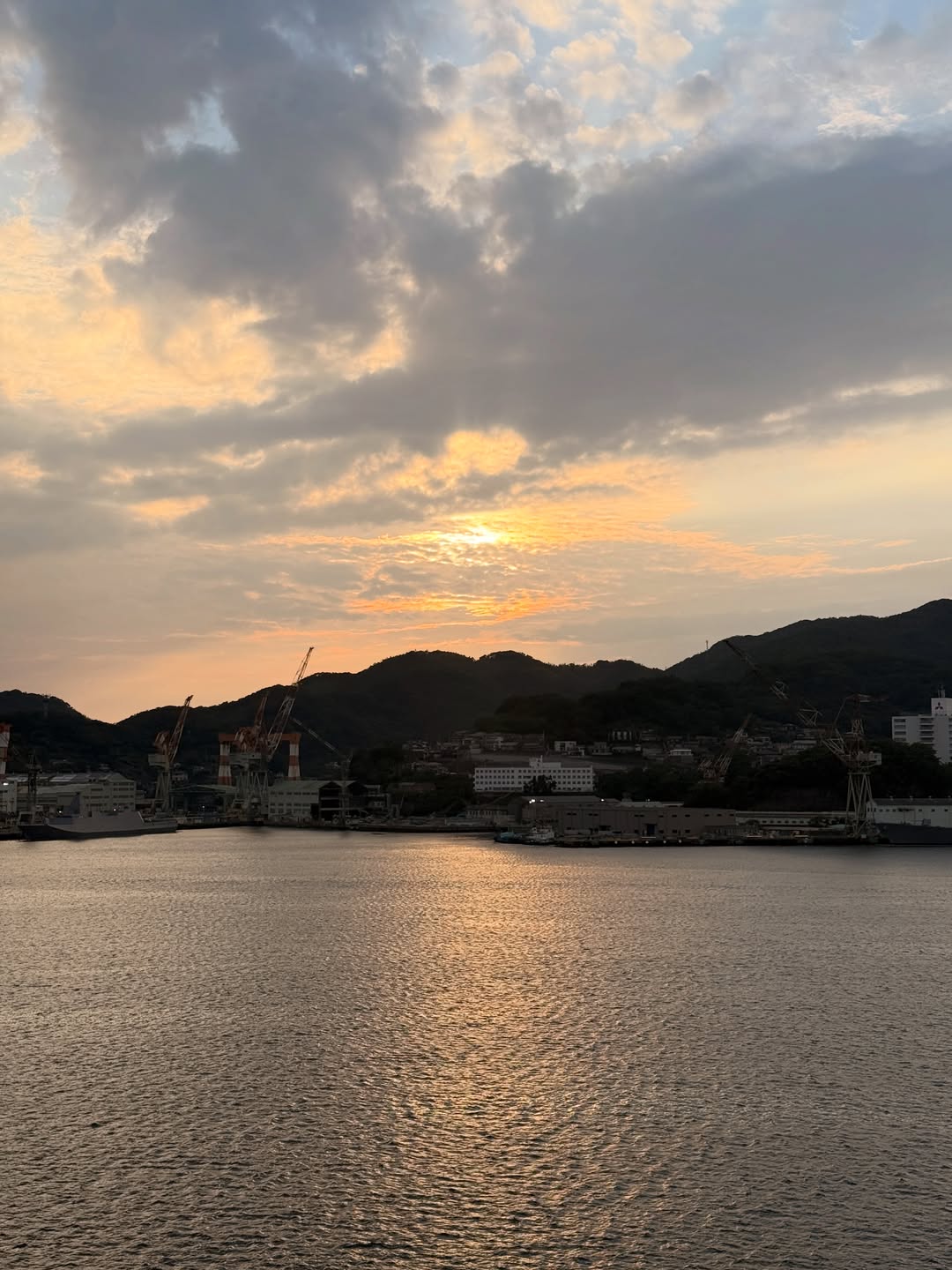 อาย - กมลเนตร เรืองศรี