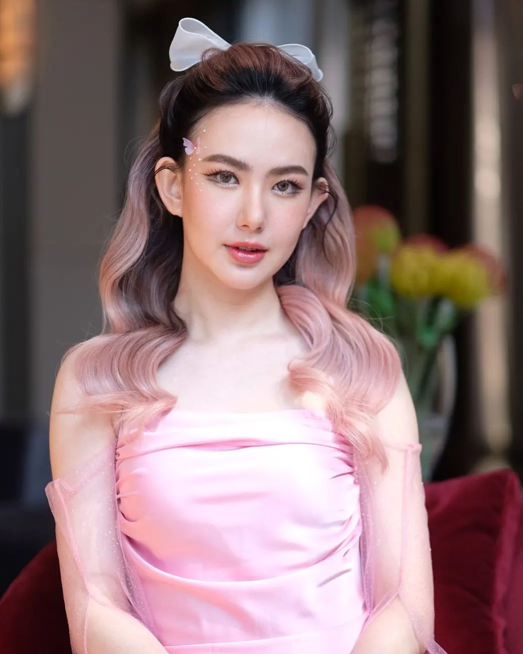 เชอรีน - ณัฐจารี หรเวชกุล