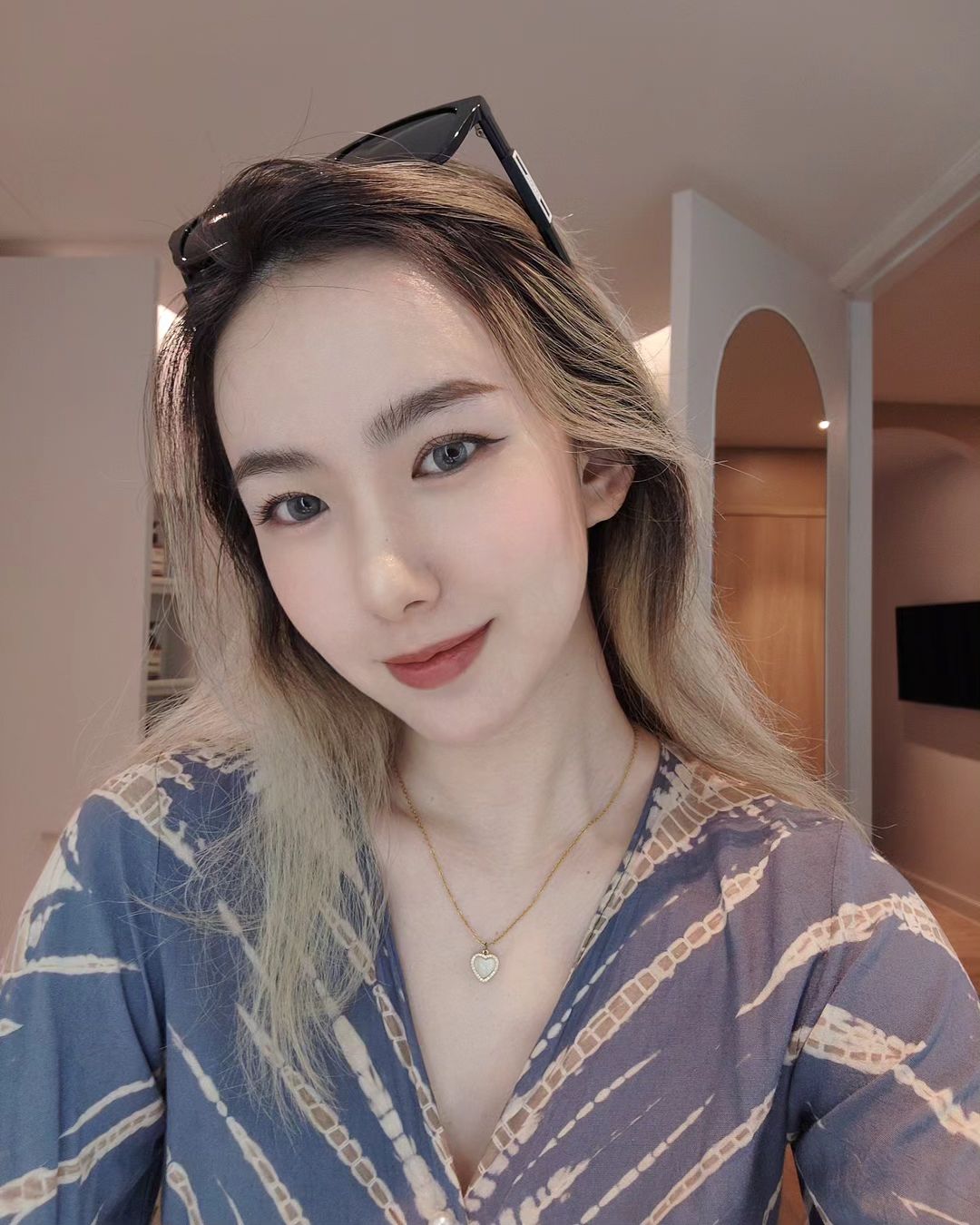 เชอรีน - ณัฐจารี หรเวชกุล