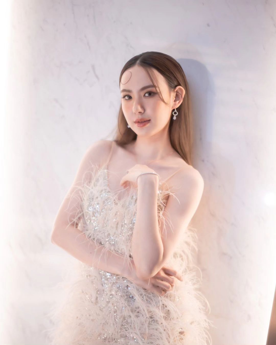 เชอรีน - ณัฐจารี หรเวชกุล