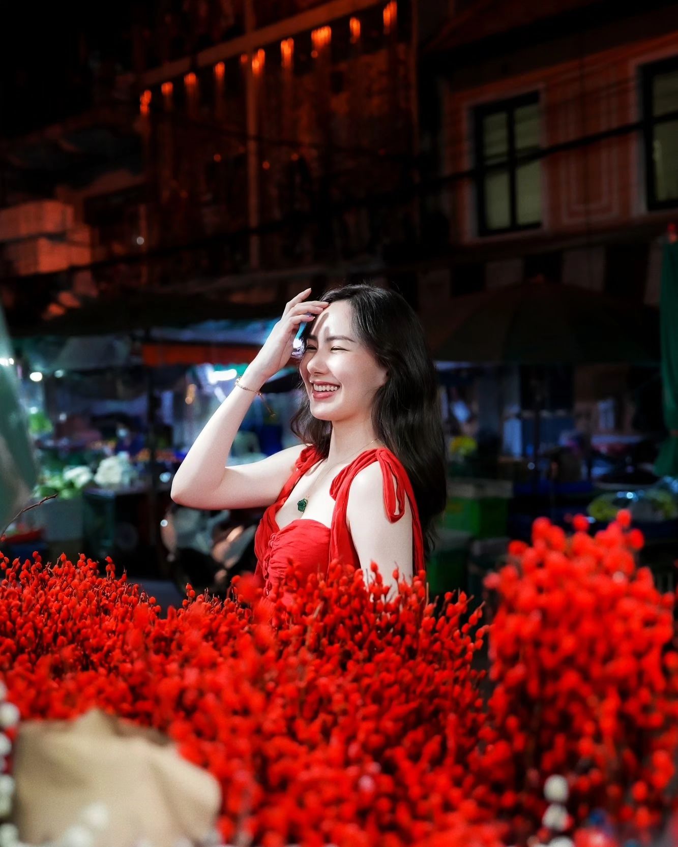 เชอรีน - ณัฐจารี หรเวชกุล