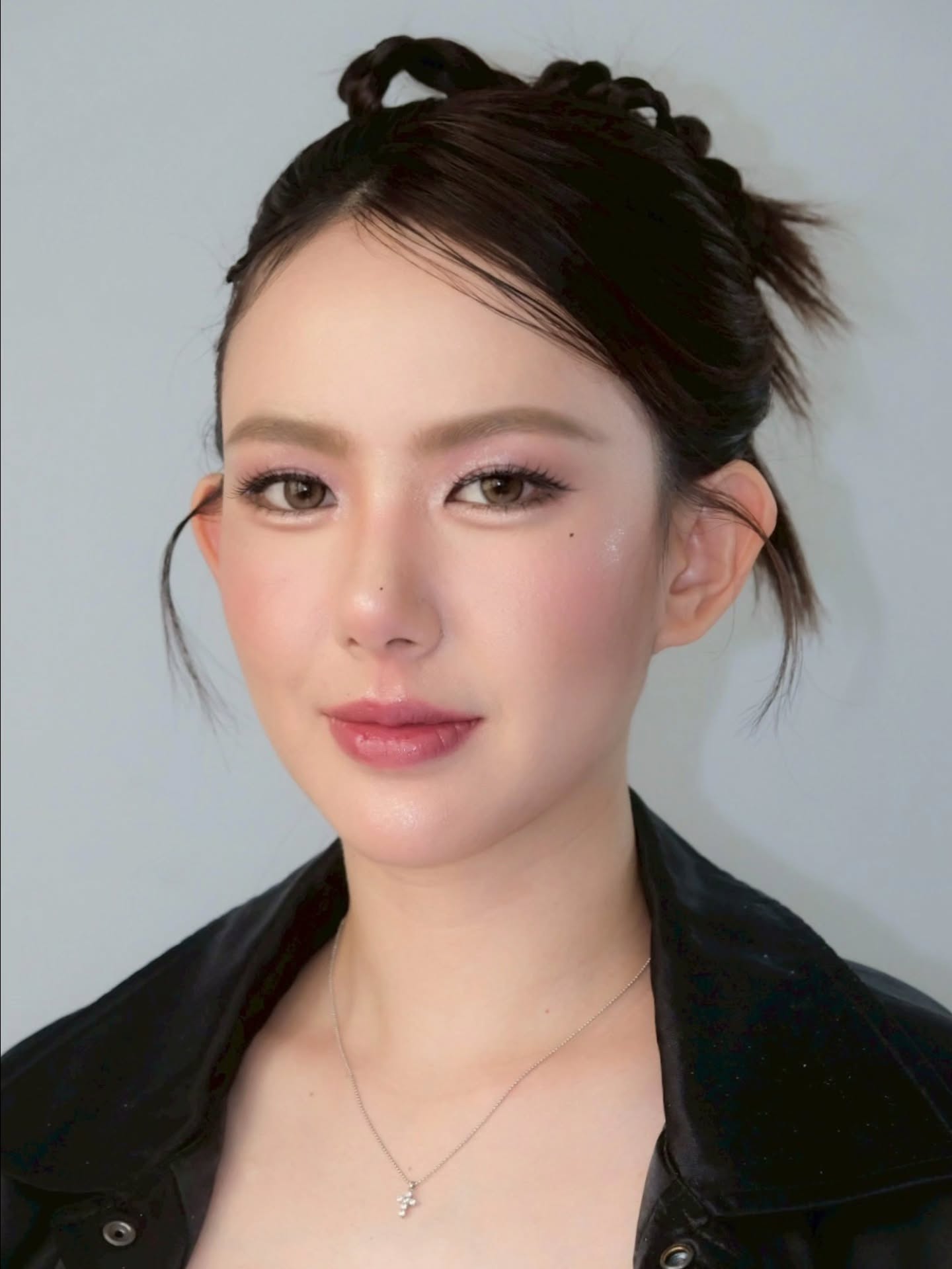 เชอรีน - ณัฐจารี หรเวชกุล