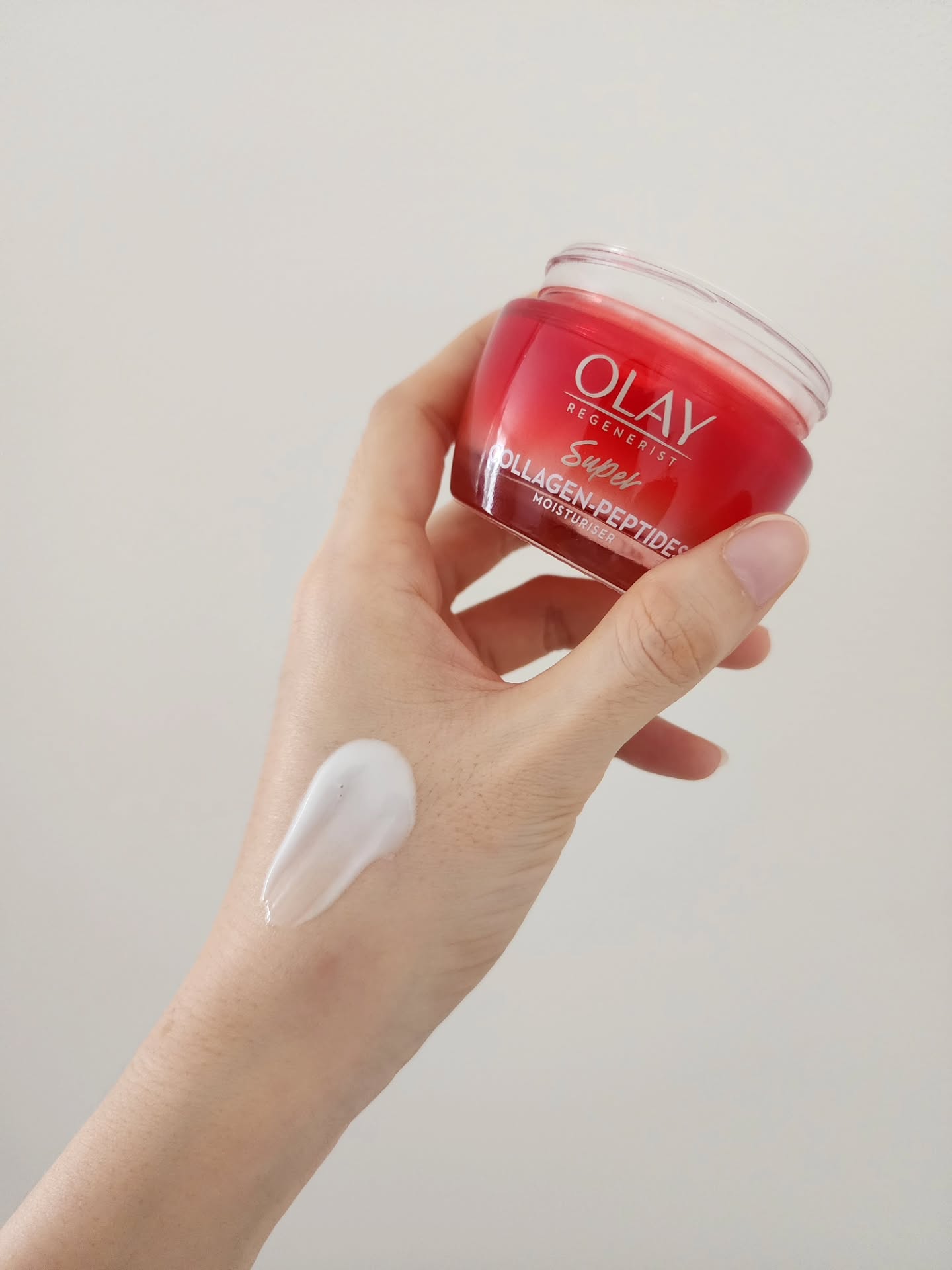 เชอรีน - ณัฐจารี หรเวชกุล