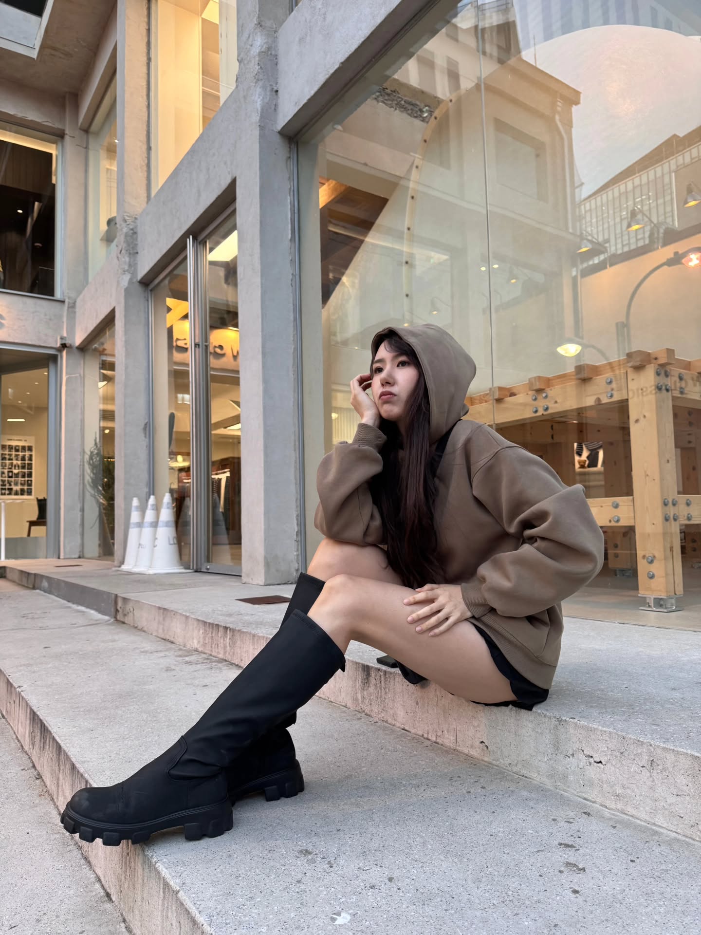 เชอรีน - ณัฐจารี หรเวชกุล