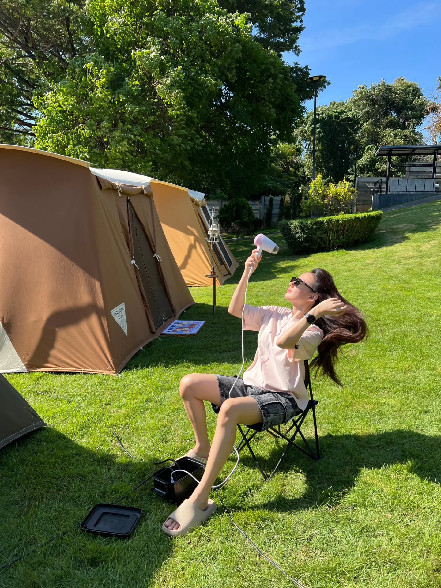 เชอรีน - ณัฐจารี หรเวชกุล