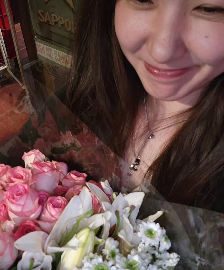 เชอรีน - ณัฐจารี หรเวชกุล