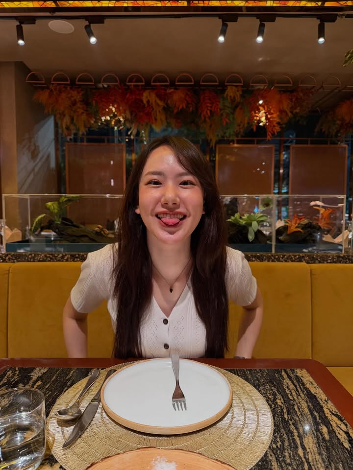 เชอรีน - ณัฐจารี หรเวชกุล