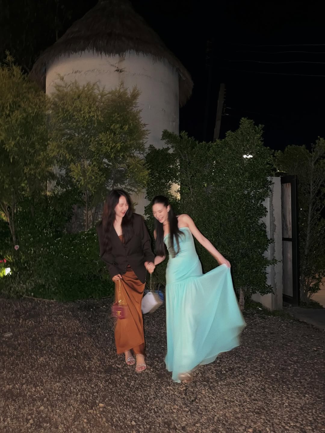 เชอรีน - ณัฐจารี หรเวชกุล