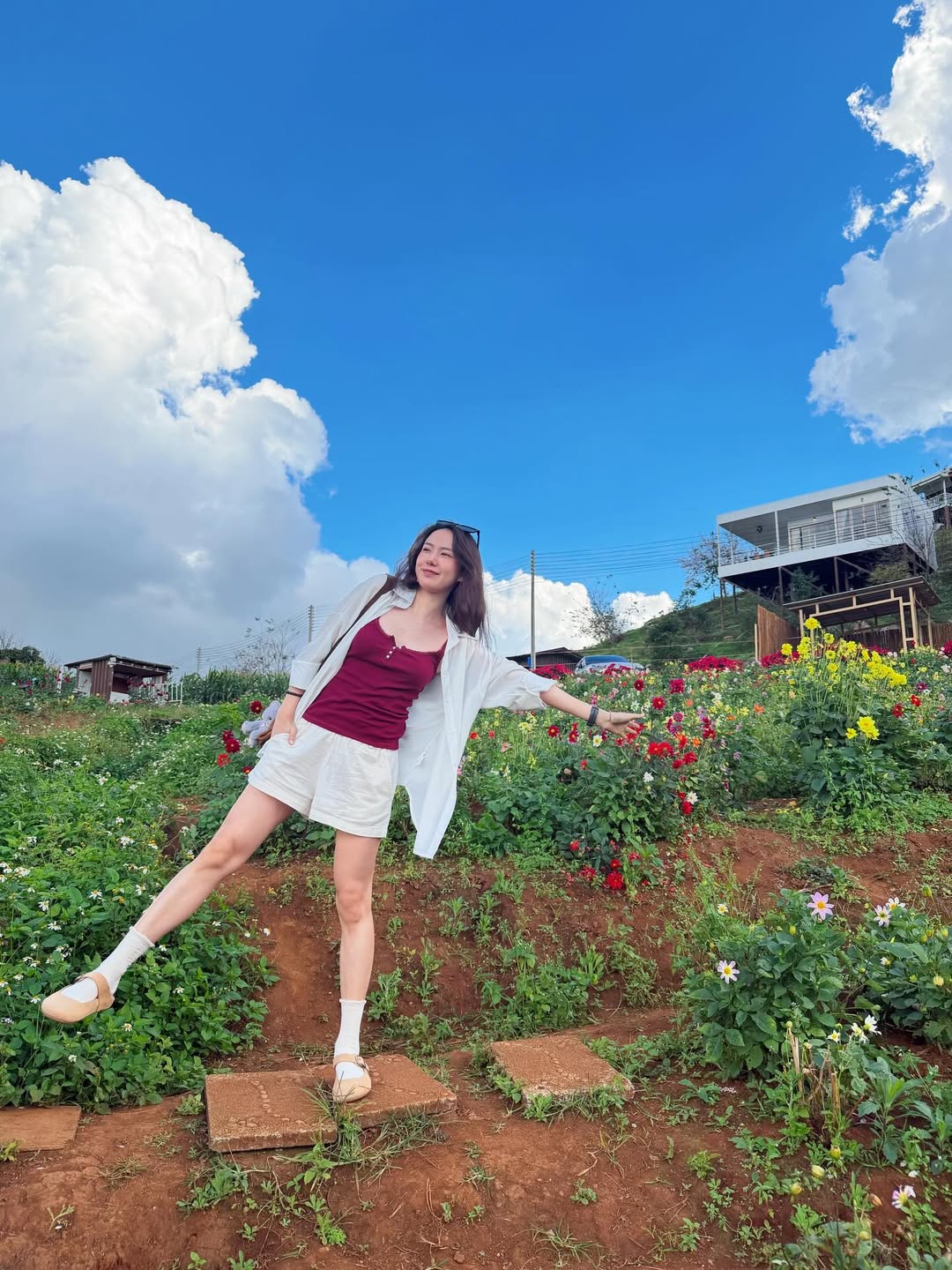 เชอรีน - ณัฐจารี หรเวชกุล