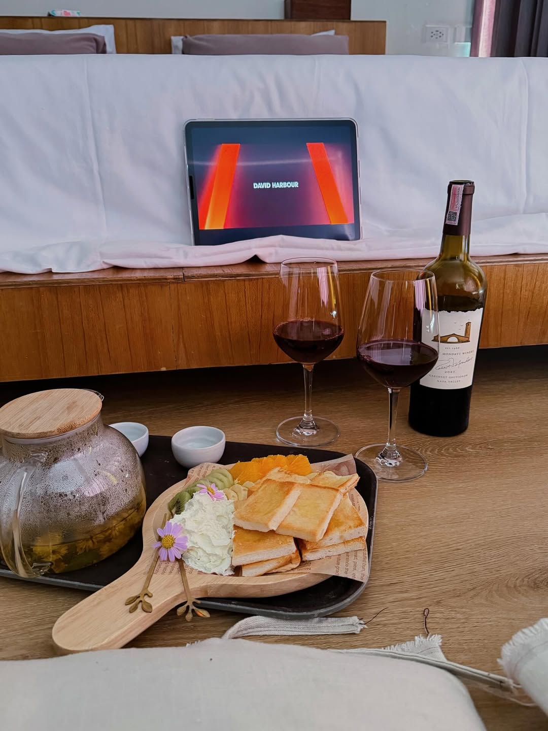 เชอรีน - ณัฐจารี หรเวชกุล