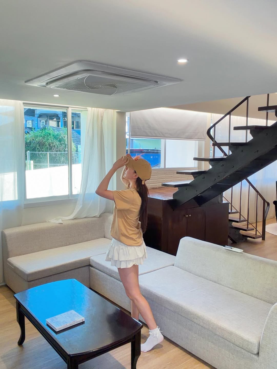 เชอรีน - ณัฐจารี หรเวชกุล