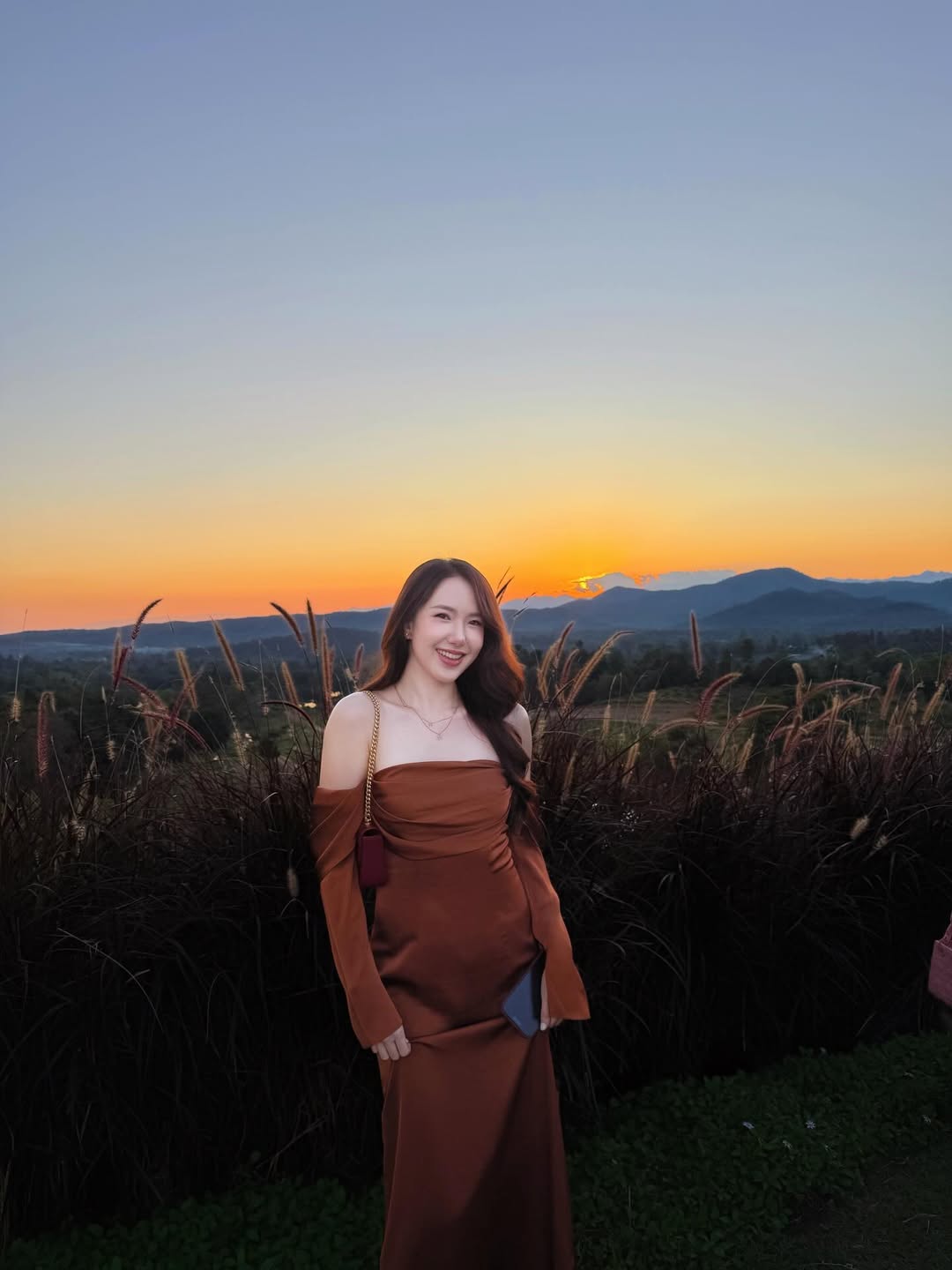 เชอรีน - ณัฐจารี หรเวชกุล