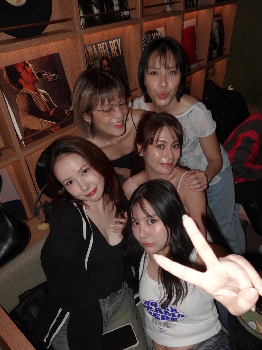 เชอรีน - ณัฐจารี หรเวชกุล