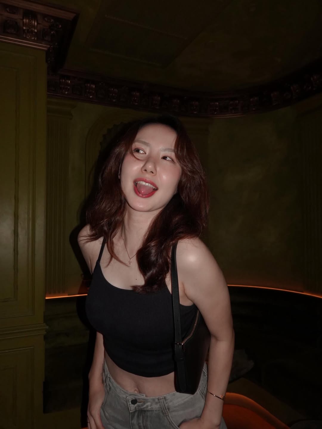เชอรีน - ณัฐจารี หรเวชกุล