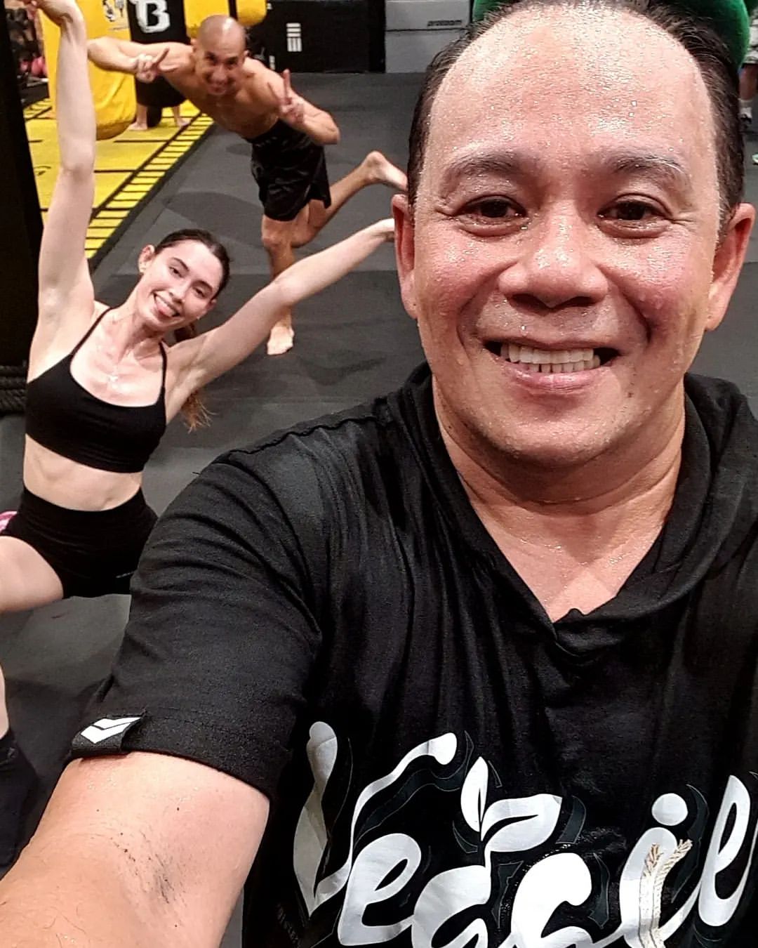 เสนาหอย - เกียรติศักดิ์ อุดมนาค