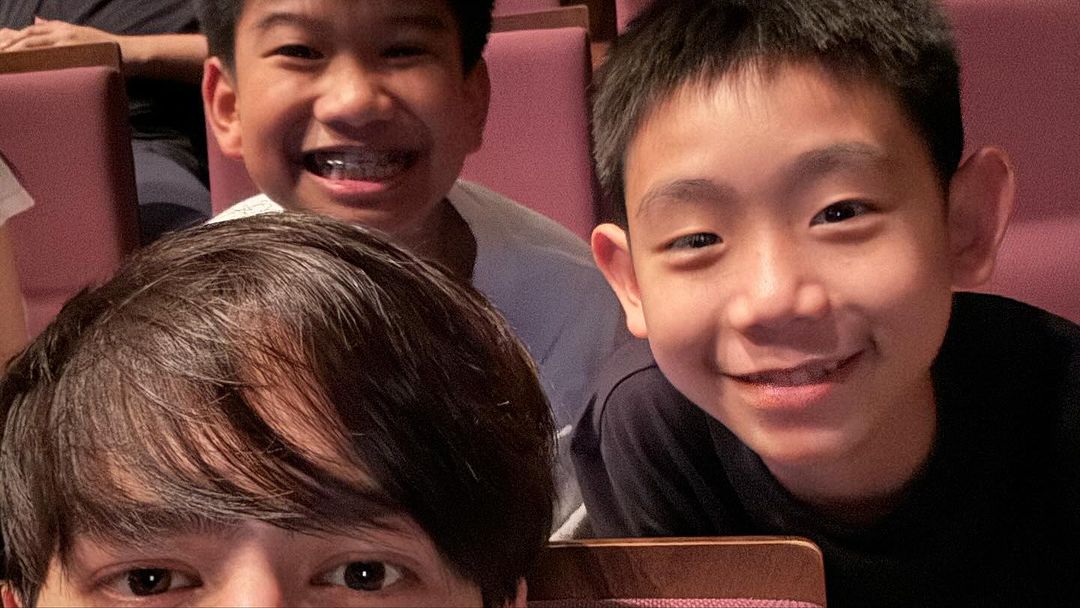 ไอซ์ - พาริส อินทรโกมาลย์สุต