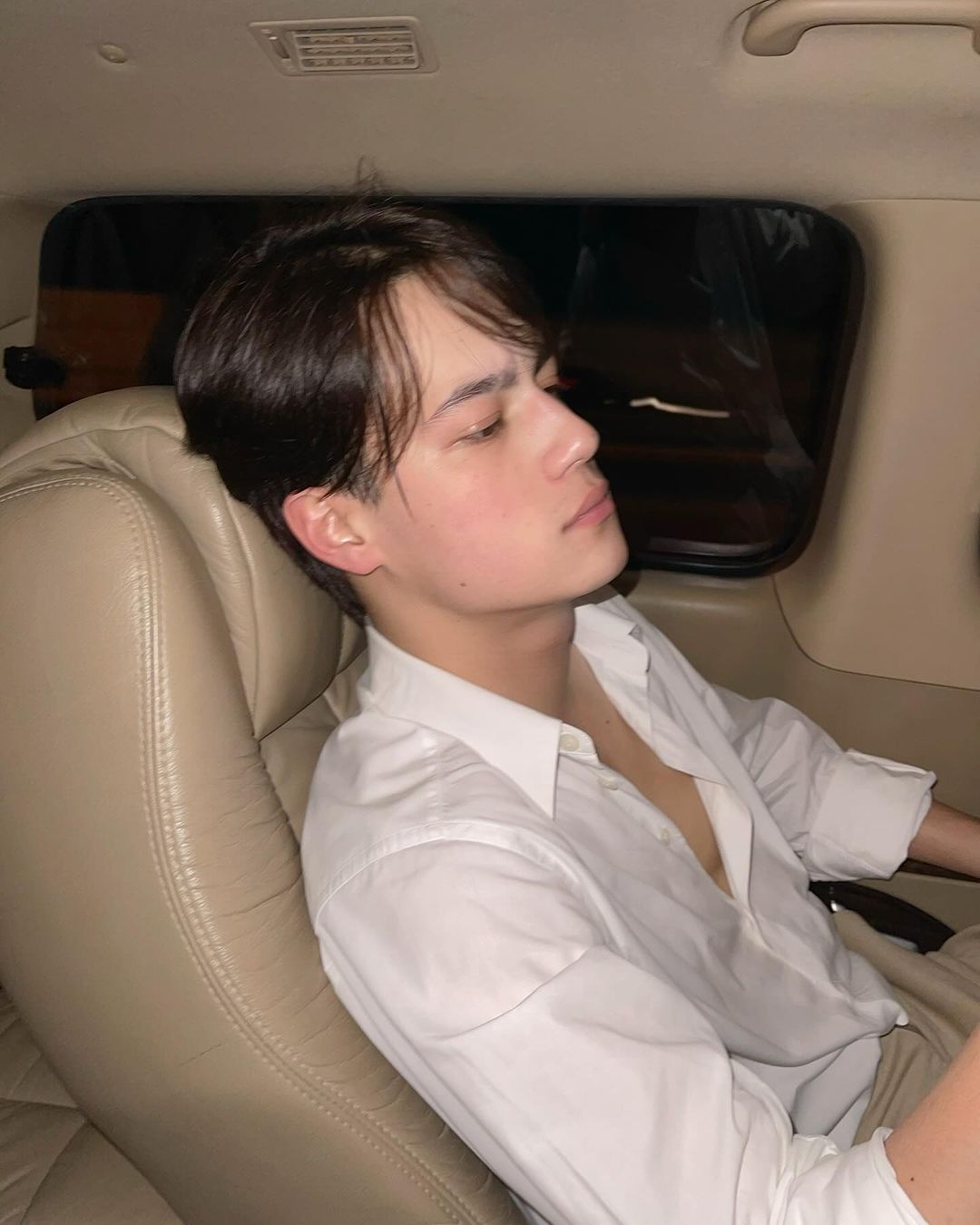 ไอซ์ - พาริส อินทรโกมาลย์สุต